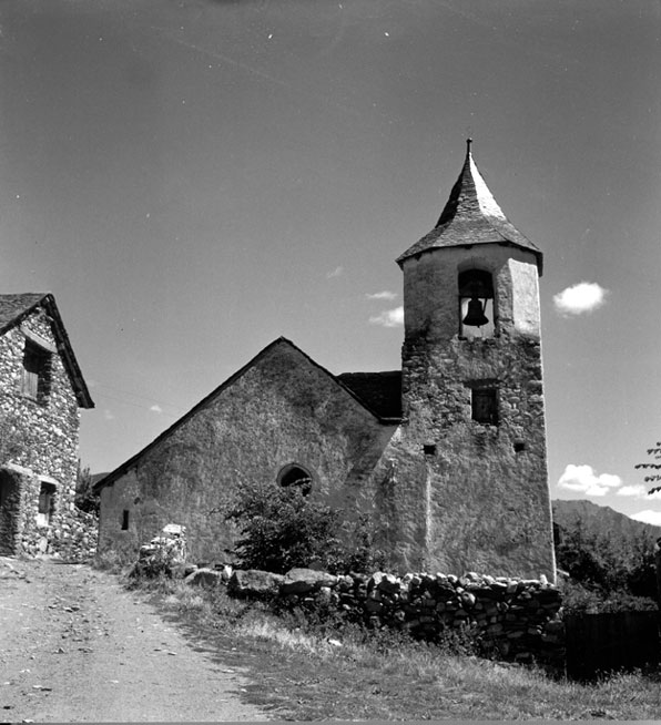 Església parroquial romànica de Sant Esteve.