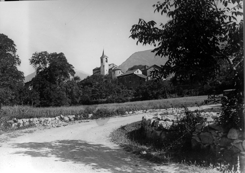 Vista general de València des de la carretera.