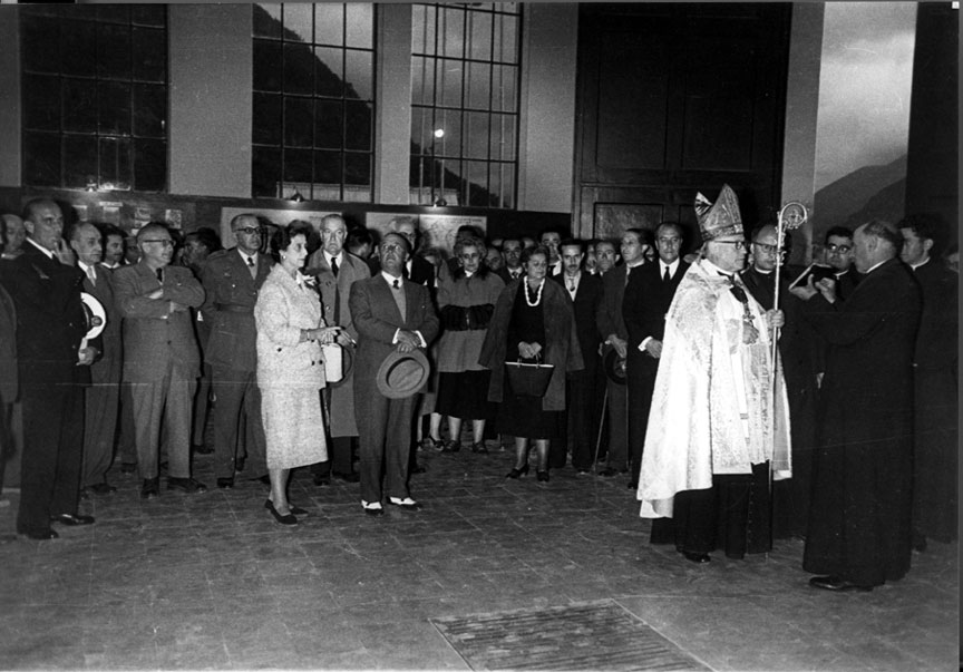 Inauguració de la Central hidroelèctrica d'Espot. Visita de Franco.