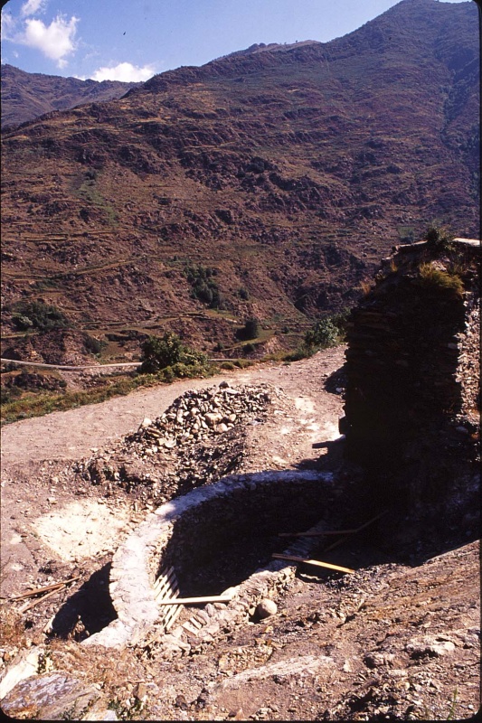 <p>Excavacions al Castell de València d'Àneu</p>