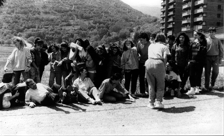 Alumnes i professors de l'Institut Morelló. Curs 1989-1990.