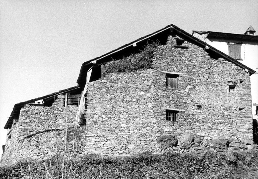 Casa d'Isavarre.