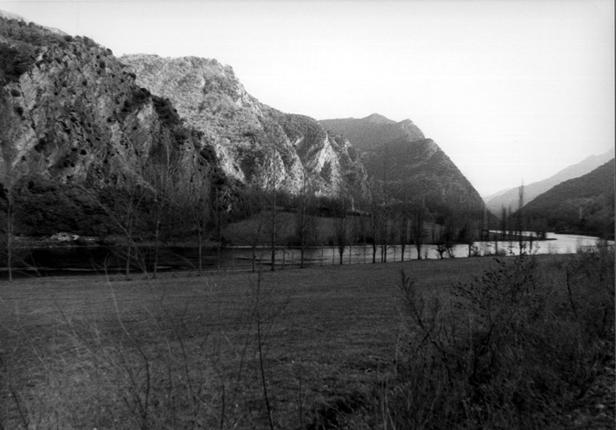 Vista general de l'embassament de la Torrassa.