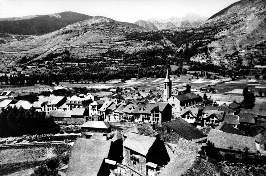 Vista general d'Esterri d'Àneu.