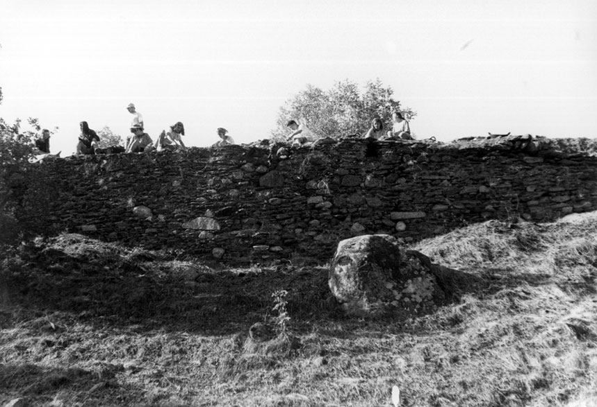 Campanya de neteja del Castell de València. Muralla nord. 