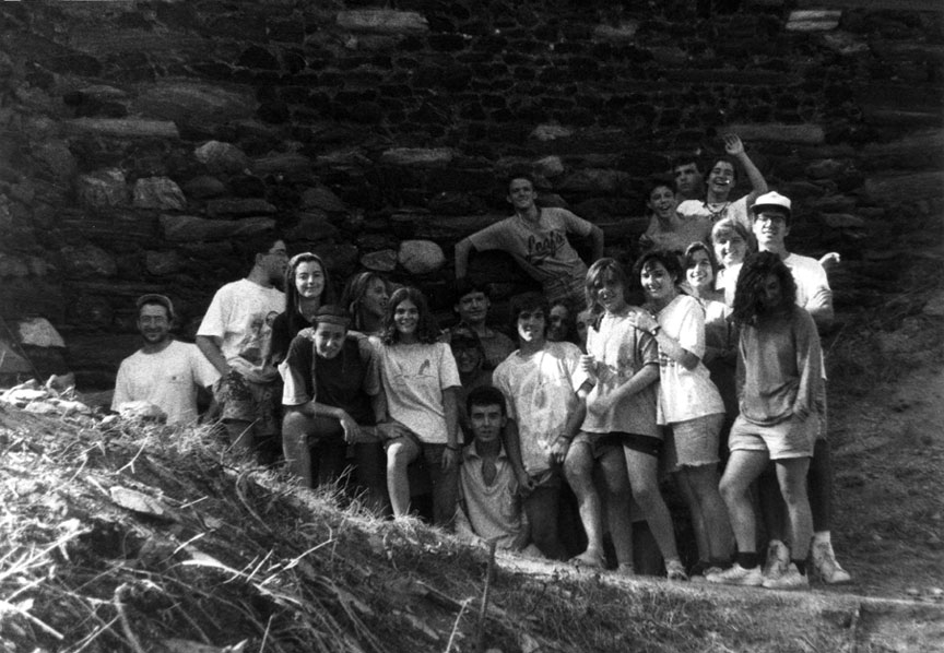 Grup de la campanya de neteja del Castell de València.