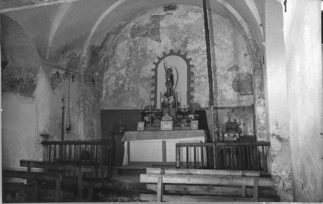 Altar major de l'església parroquial de Sant Miquel. 