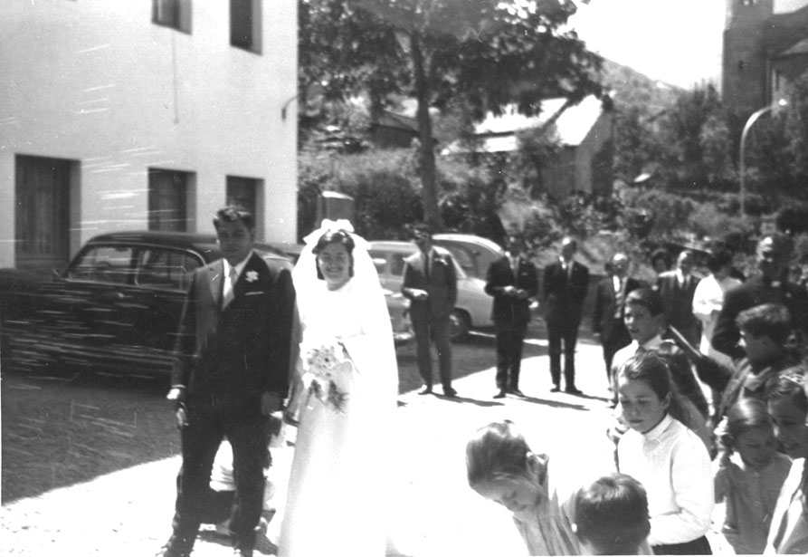 Casament de Carmen Cortina amb Josep Boneta a València d'Àneu.