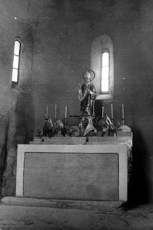 Altar major del monestir de Sant Pere del Burgal.