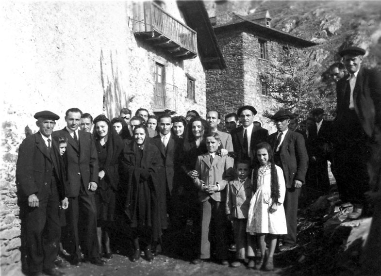 Casament de Manel de Casa Magí de Llavorre amb Celestina de Casa Laireu d'Estaron.