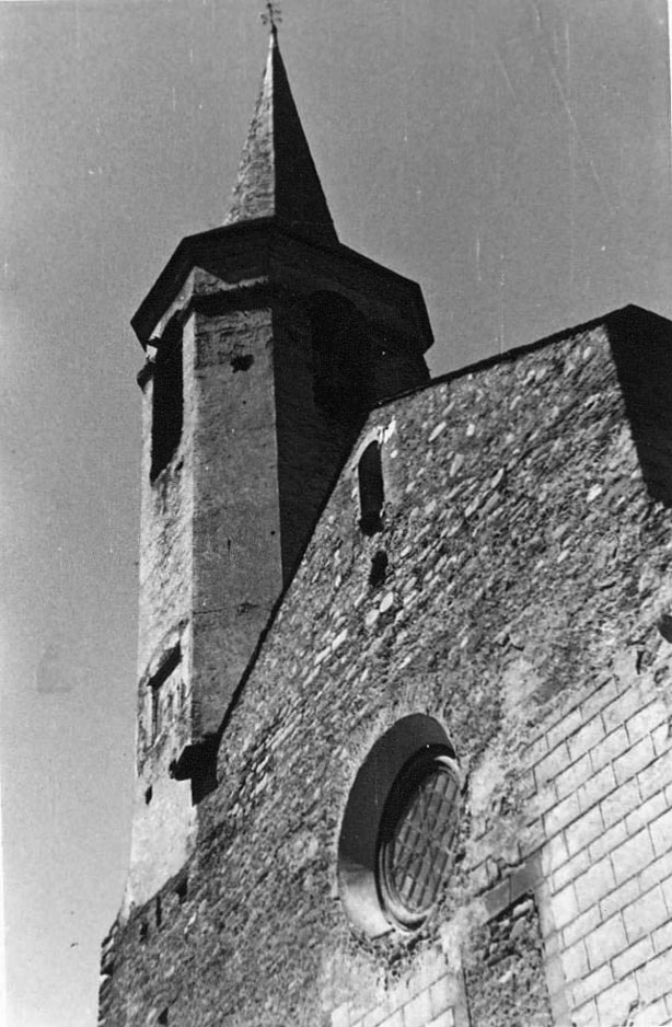 Església parroquial de Sant Vicencç d'Esterri. ista del campanar.