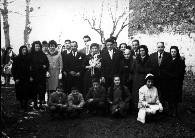 Casament a Santa Maria d'Àneu de Bienvenida de Casa Gallimetó d'Escalarre i Lluís de Casa Sastre d'Escaló.