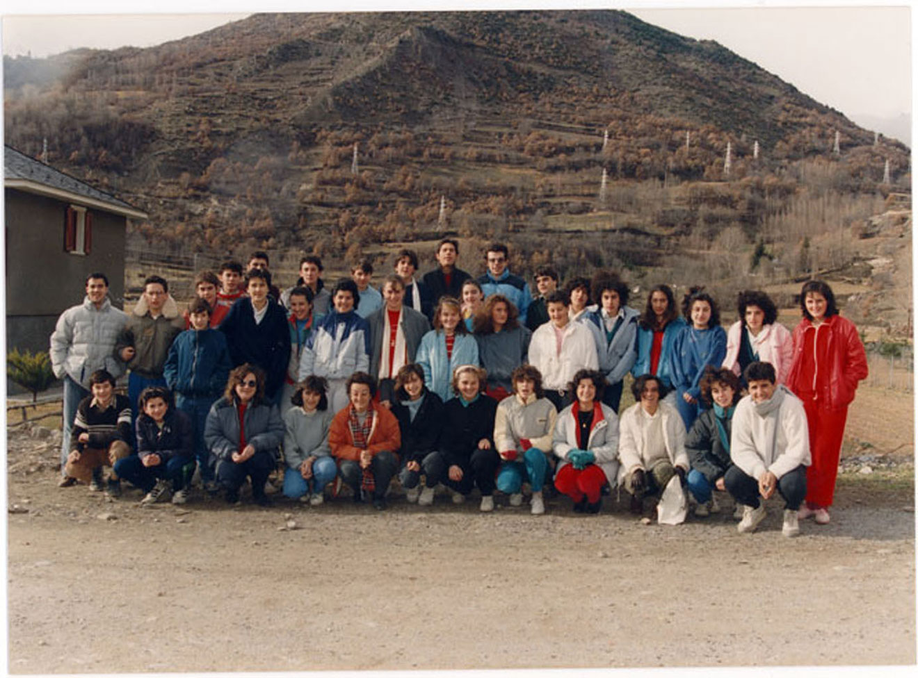 Cursos 1986-1987 de l'Institut d'Esterri.