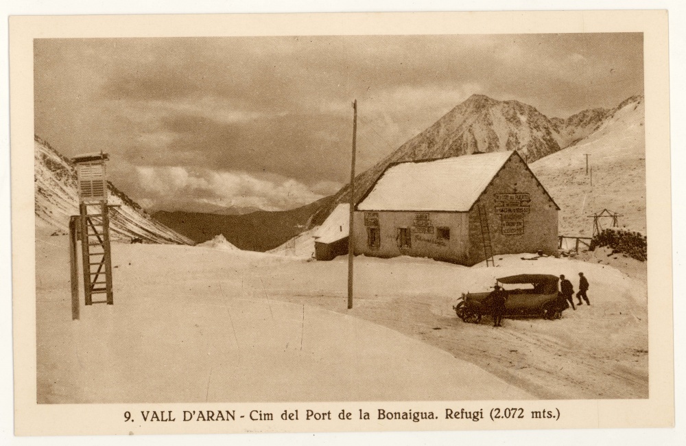 <p>Cim del Port de la Bonaigua. Refugi (2072 mts)</p>