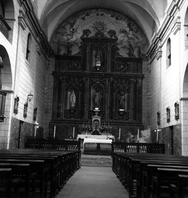 Interior de l'església parroquial de Sant Vicenç.