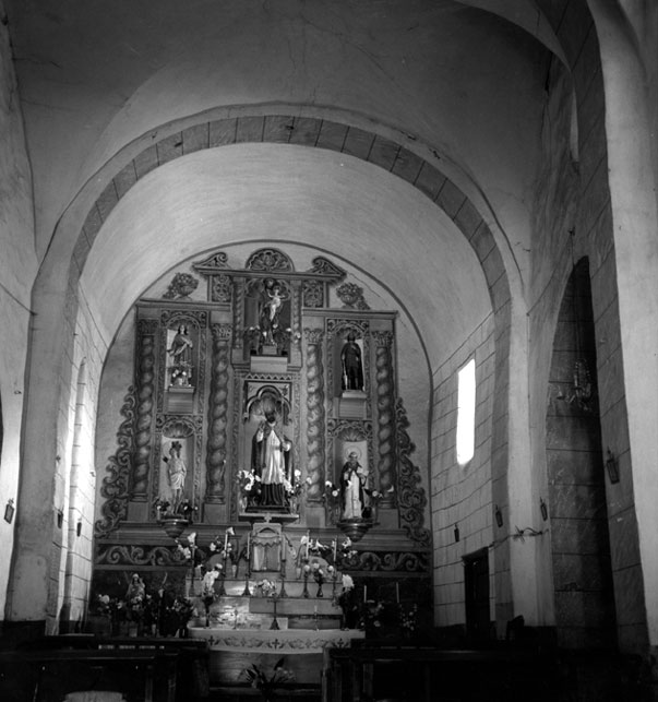 Interior de l'església parroquial de Sant Serni.