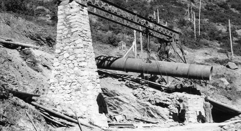 Tubería a presión. Carga de un tubo sobre el funicular