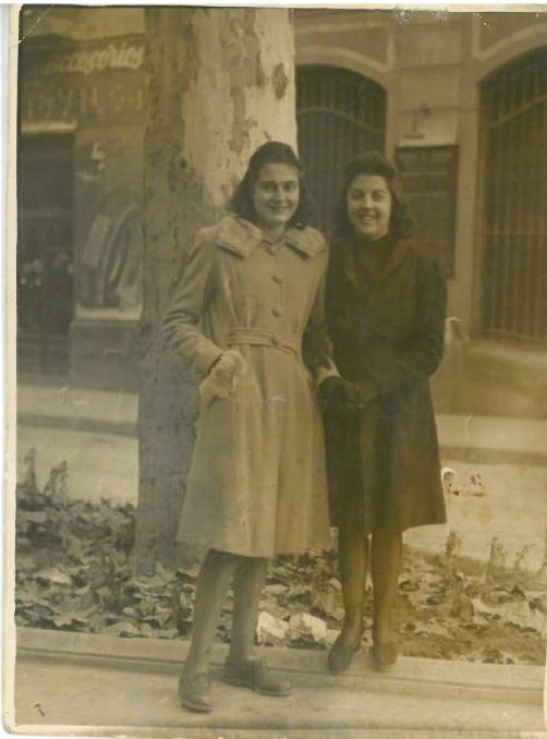 <p>Maria Gallimó i una amiga de l'escola.</p>